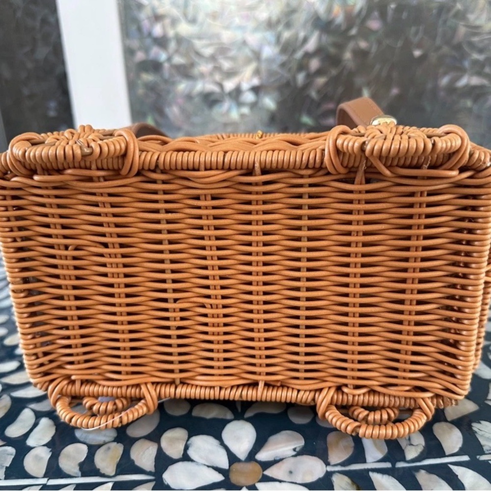 Tommy Bahama Woven Car-Shaped Purse in Tan - Picture 5 of 6